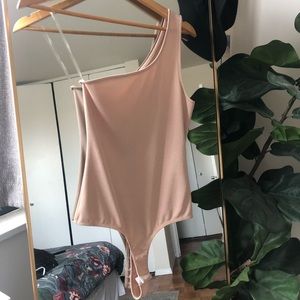 Le Lis one shoulder top